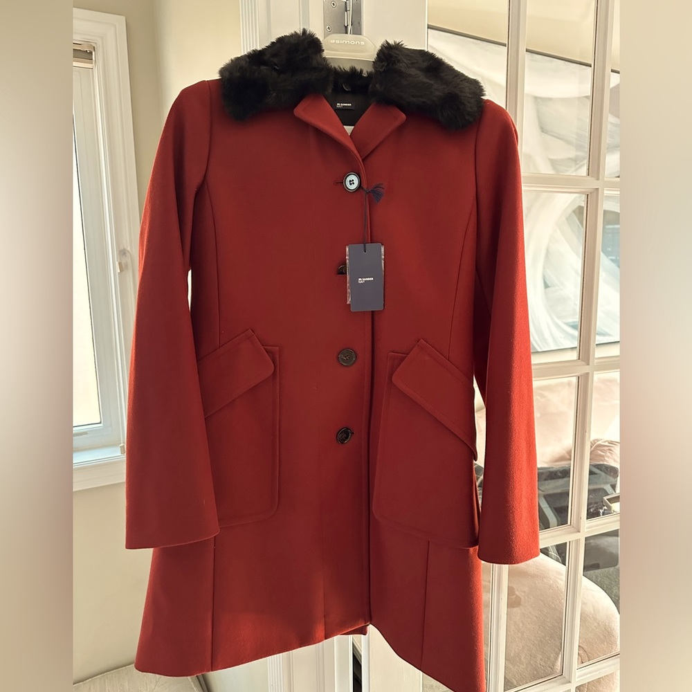 Jil Sanders Navy deep red wool coat with faux fur collar - new with tags - sz 38